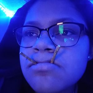 Meet your Posher, Kaelyn